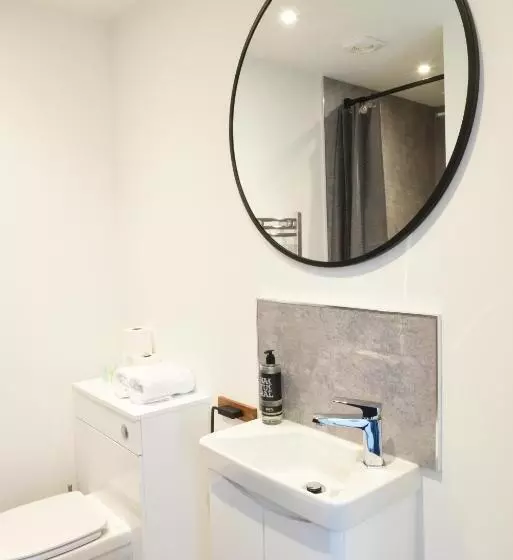 Hotelli The Almshouse Suites