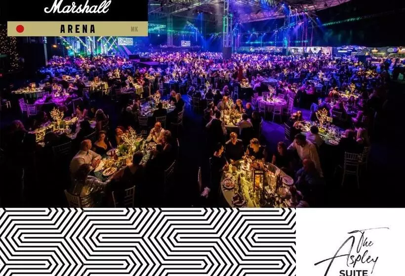 Hotelli The Almshouse Suites