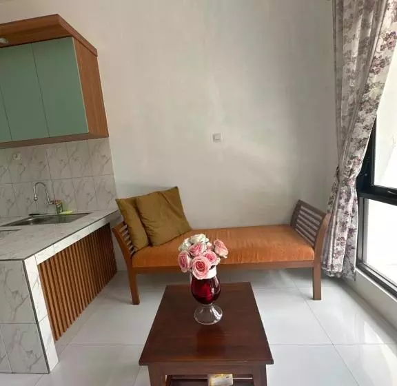 ペンション Abimanyu Guesthouse