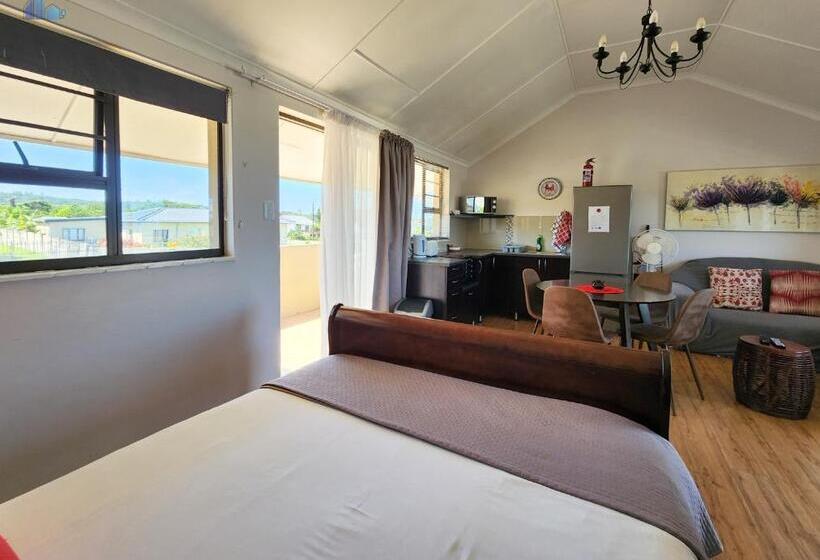 Pension Gonubie Guest Cottages