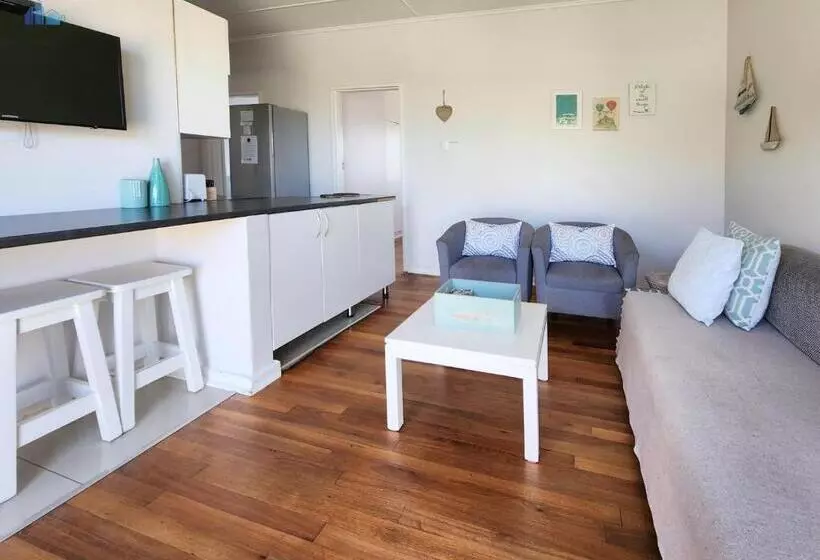 Majatalo Gonubie Guest Cottages