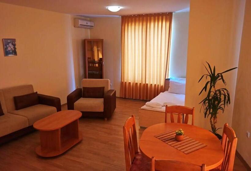 פנסיון Guest Hous Stariat Kesten