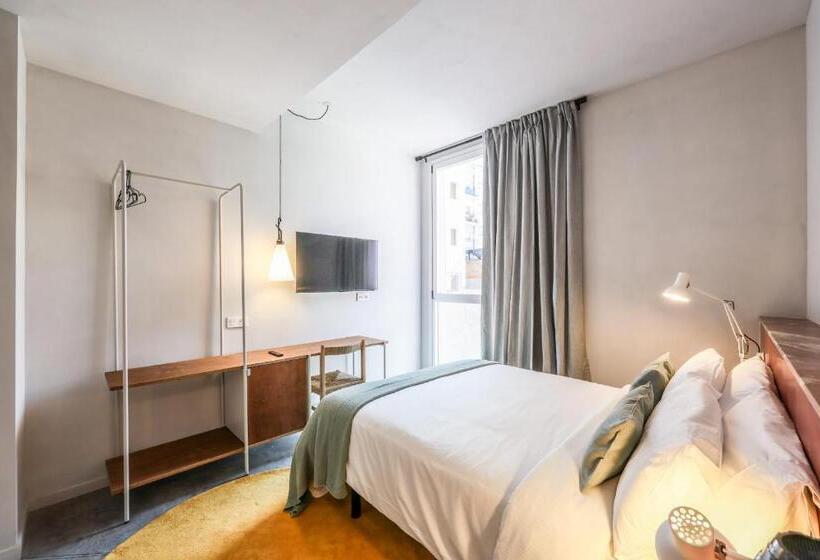 پانسیون Madrid Live Coworking Self Service