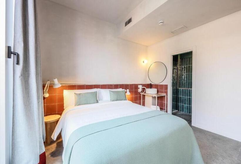 پانسیون Madrid Live Coworking Self Service