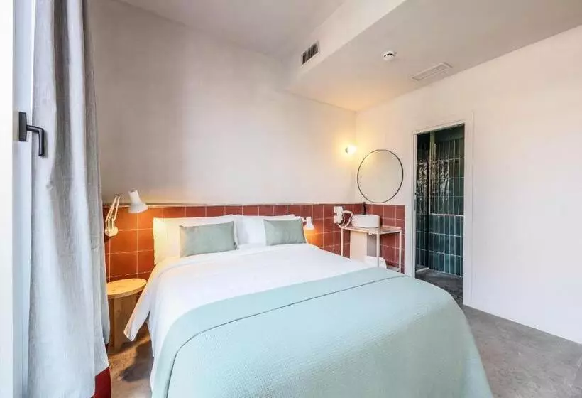 پانسیون Madrid Live Coworking   Self Service