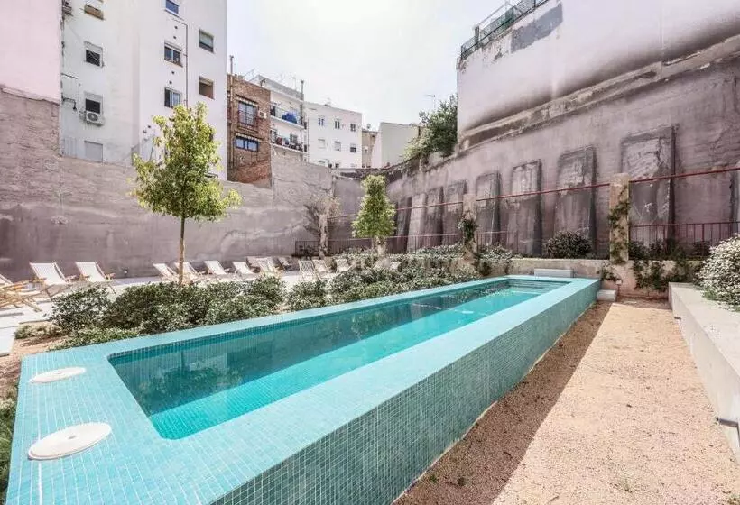 پانسیون Madrid Live Coworking   Self Service