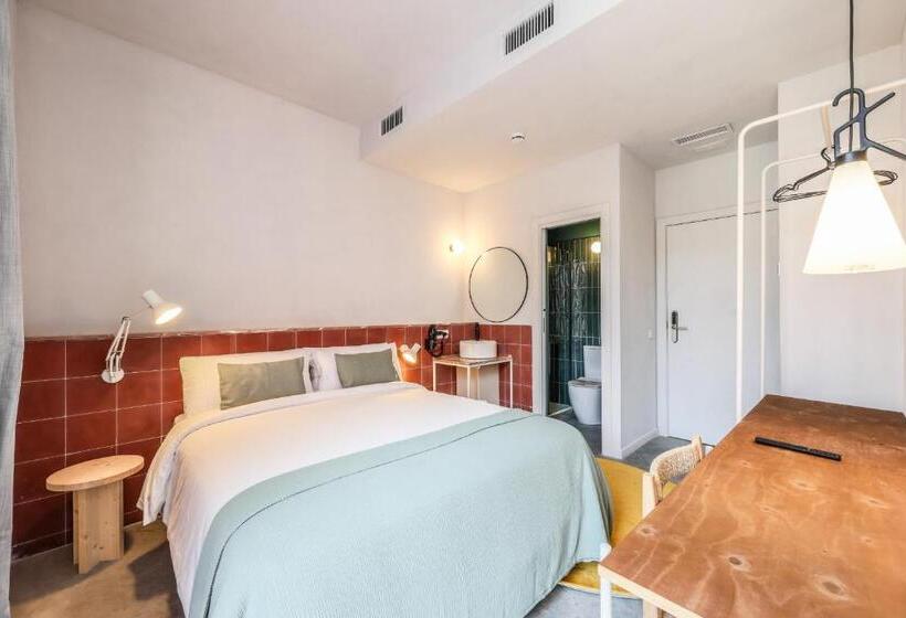 پانسیون Madrid Live Coworking Self Service