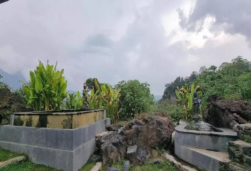 Majatalo Onion Garden And Natural Hotspring