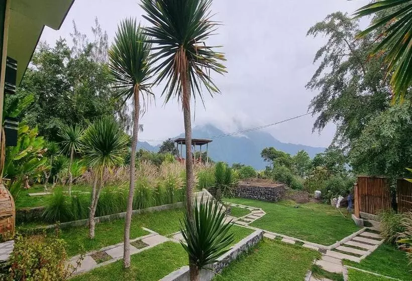 Majatalo Onion Garden And Natural Hotspring