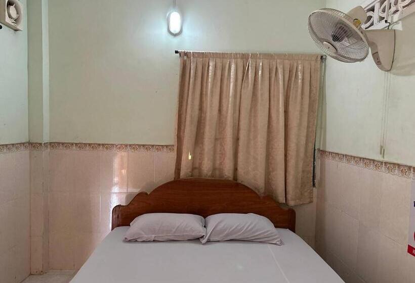 پانسیون Palm Tree Quest House