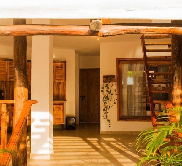 بنسيون Room In Guest Room   Hb7 Quadruple Room With Shared Bathroom