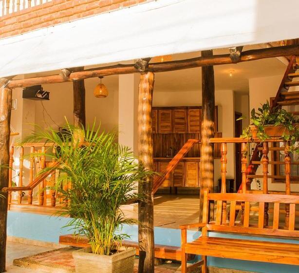 بنسيون Room In Guest Room   Hb7 Quadruple Room With Shared Bathroom