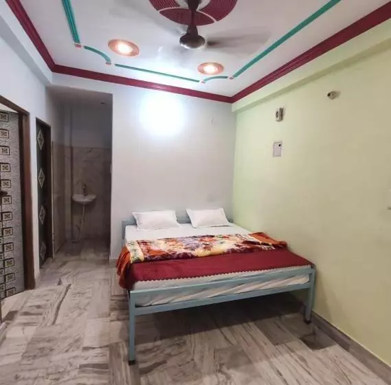 Majatalo Satyam Guest House