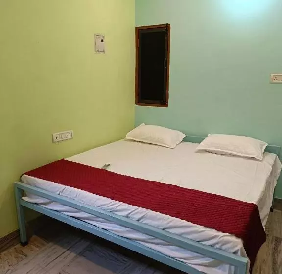 Majatalo Satyam Guest House