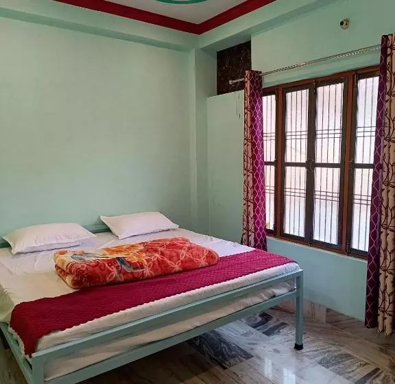 Majatalo Satyam Guest House