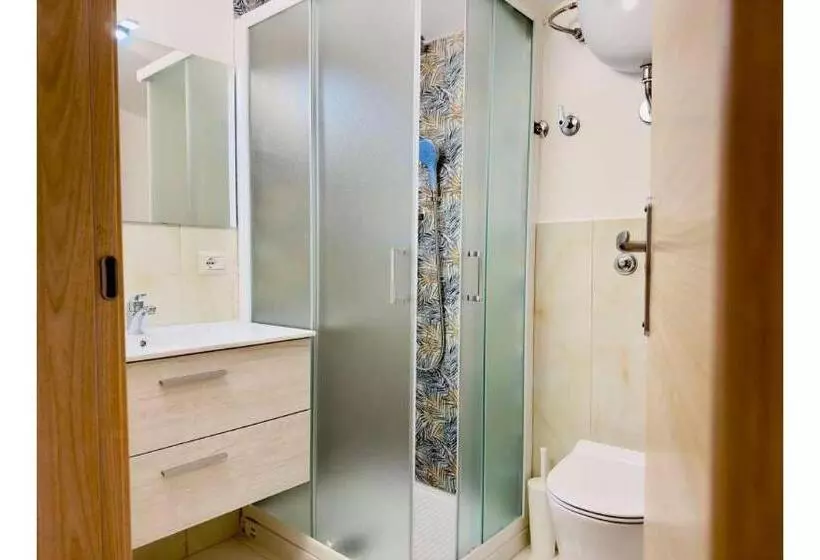 پانسیون Unique Rooms In Centro Città Bagno Privato E Climatizzatore