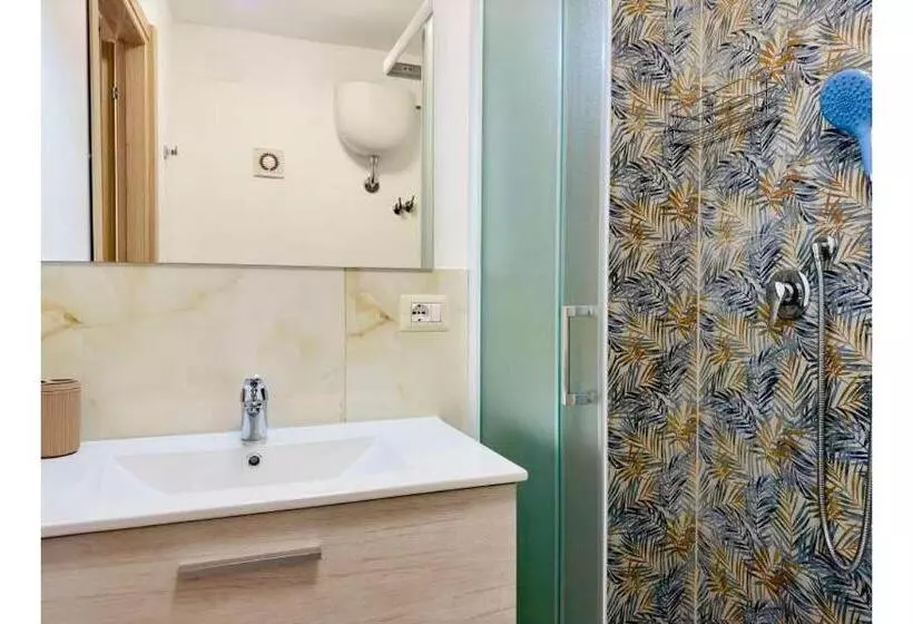 پانسیون Unique Rooms In Centro Città Bagno Privato E Climatizzatore