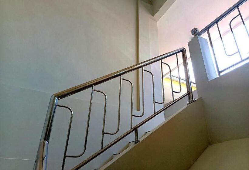 Hotel Bebek Kuning Residence