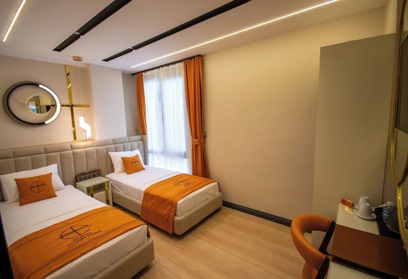 Hotel Elysian Airport