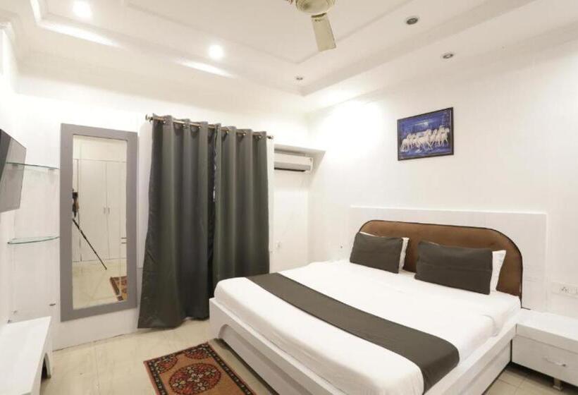 Отель Hi5 Stay Near Care Hospital By Morservices