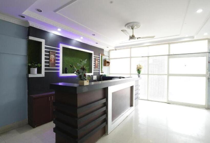 Отель Hi5 Stay Near Care Hospital By Morservices