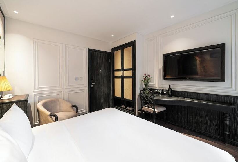 هتل Luxe Paradise Premium