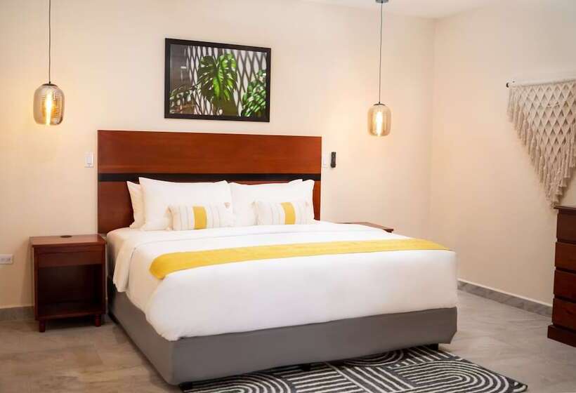 فندق The West House Boutique