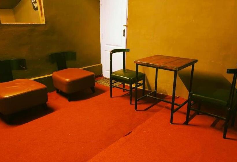 בית מלון כפרי Woodside Bungalow1