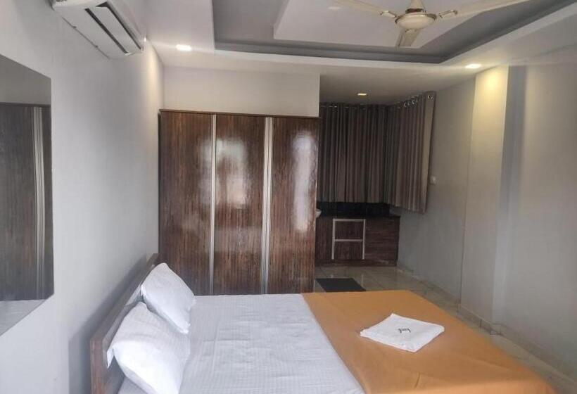 Pension (Hôtel basse catégorie) Dreamland Residency