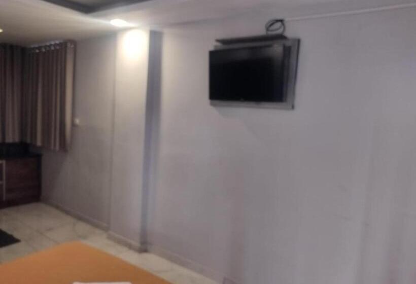 Pension (Hôtel basse catégorie) Dreamland Residency