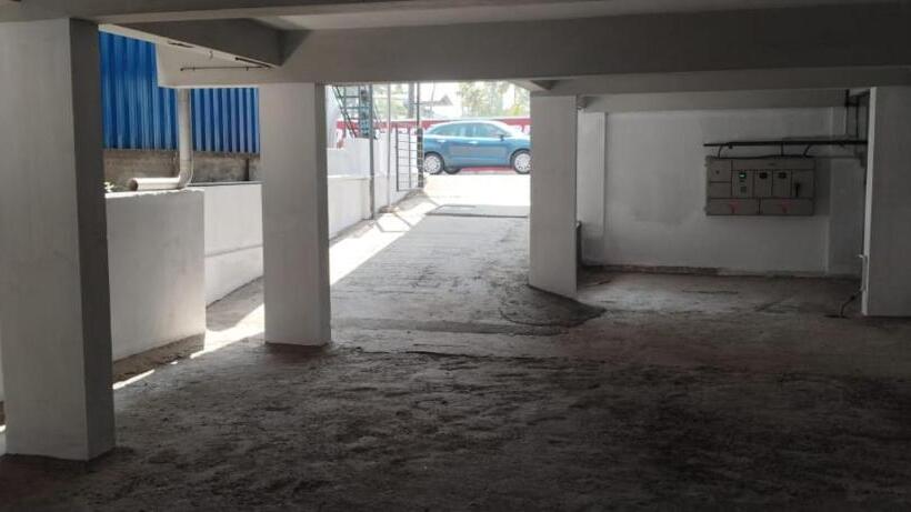 Pension (Hôtel basse catégorie) Dreamland Residency