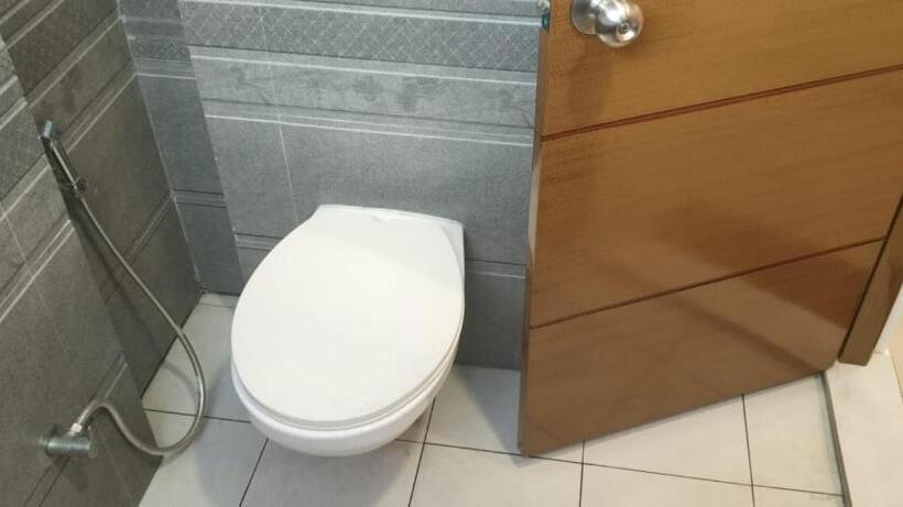 Pension (Hôtel basse catégorie) Dreamland Residency