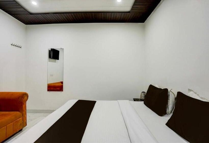 Oyo Flagship Saadar Hotel And Banquet