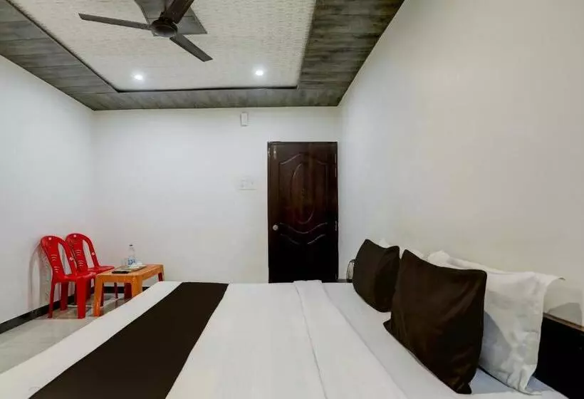 Oyo Flagship Saadar Hotel And Banquet