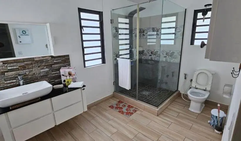 پانسیون Luxury Villa