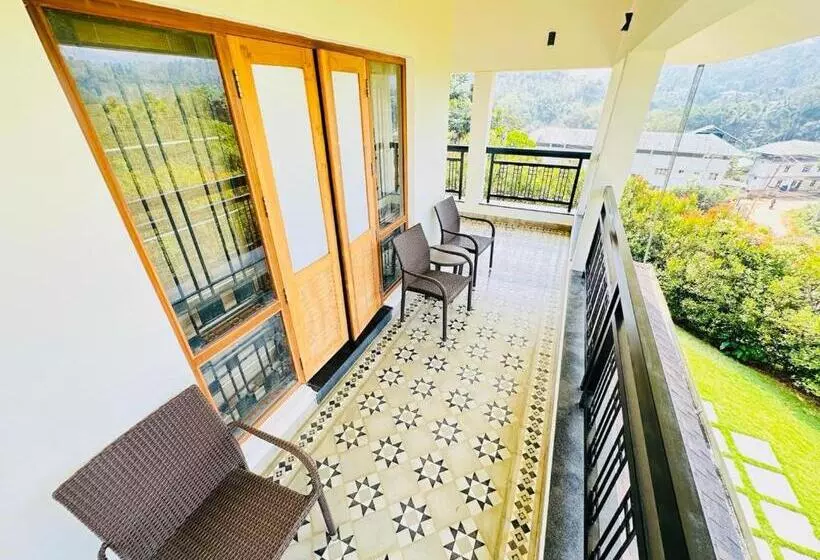 ペンション Tarang Holiday Homes