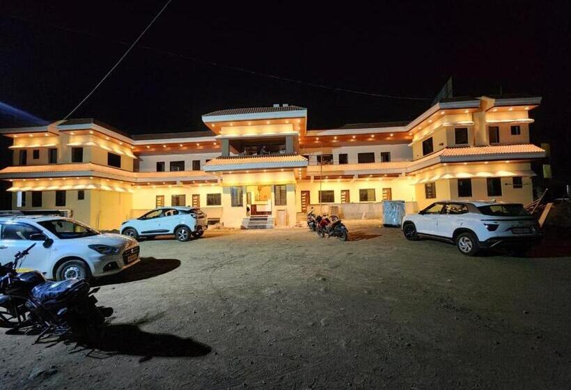 Hotel Kanhaiya & Restaurant