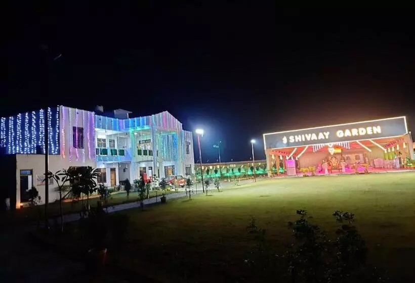 Hotelli Shivaay Garden