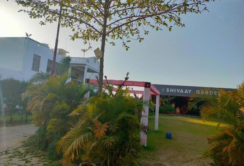 호텔 Shivaay Garden