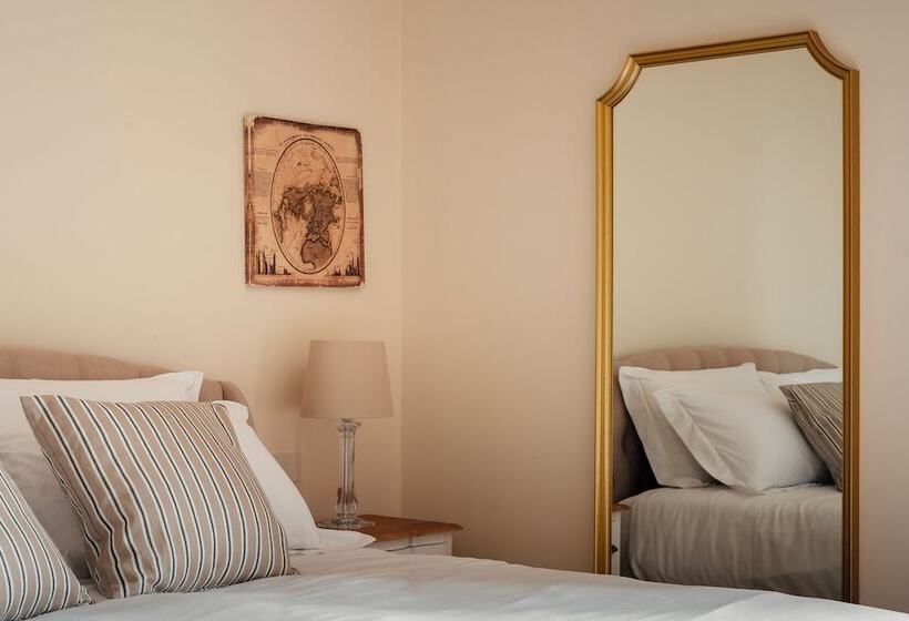 צימר Villa Erbaia Relais De Charme