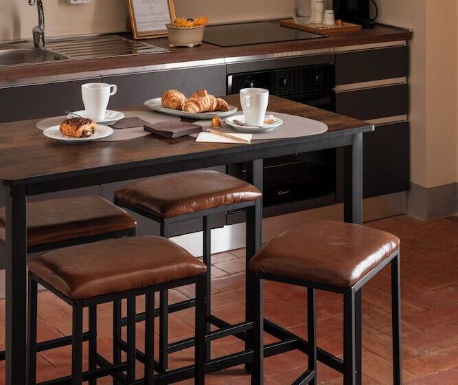 צימר Villa Erbaia Relais De Charme