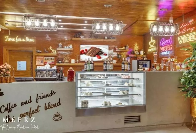 ホテル Meerz , Srinagar