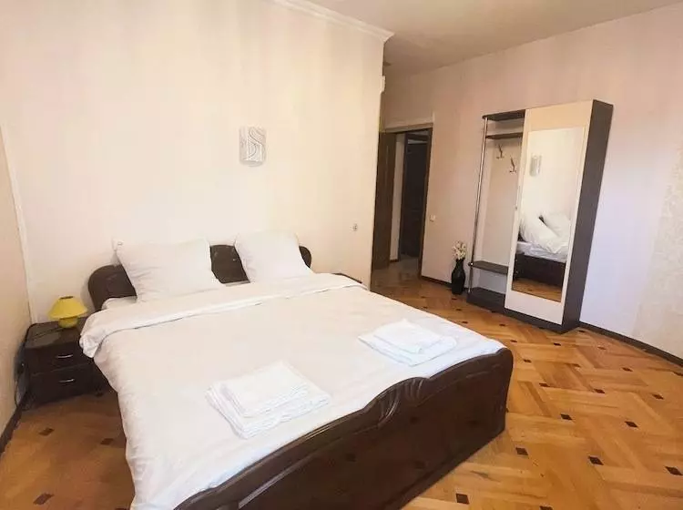 هتل Vila In