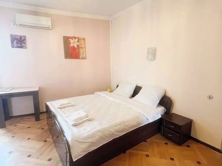 هتل Vila In