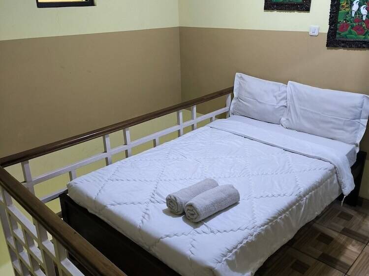 Pensió Promosia Guest House