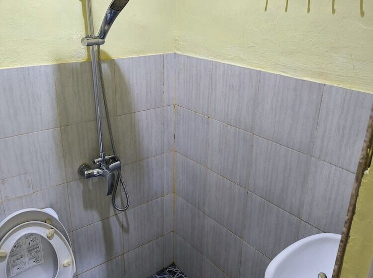 Pensió Promosia Guest House