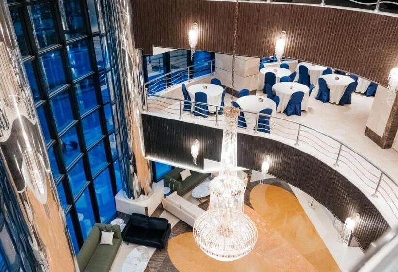 Отель Capital Guest