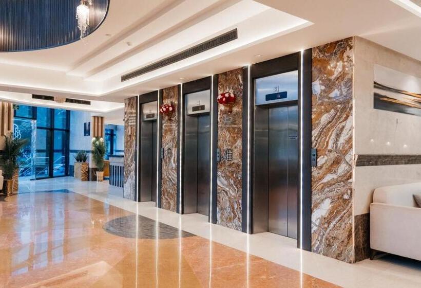 Отель Capital Guest