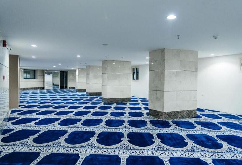 Отель Capital Guest