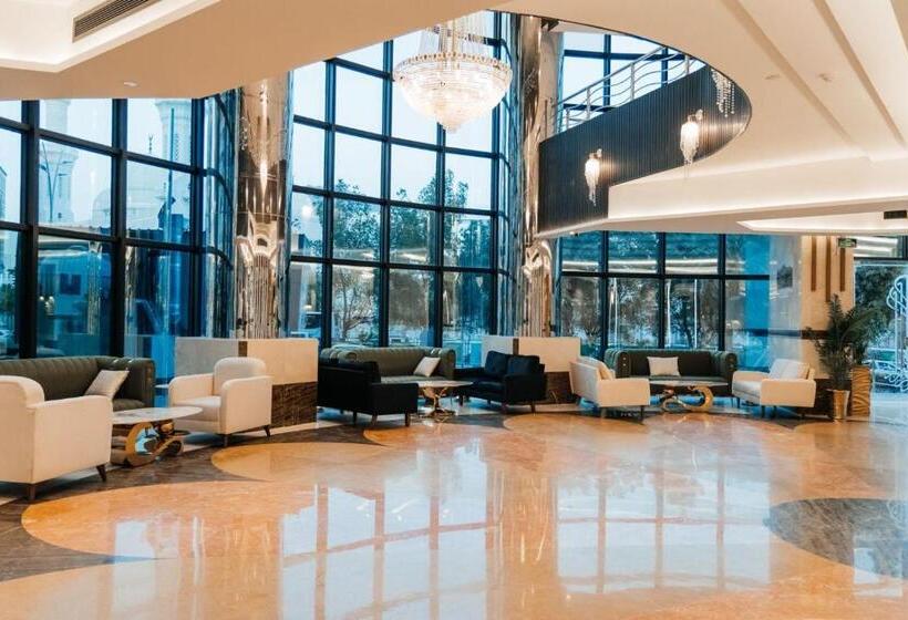 Отель Capital Guest